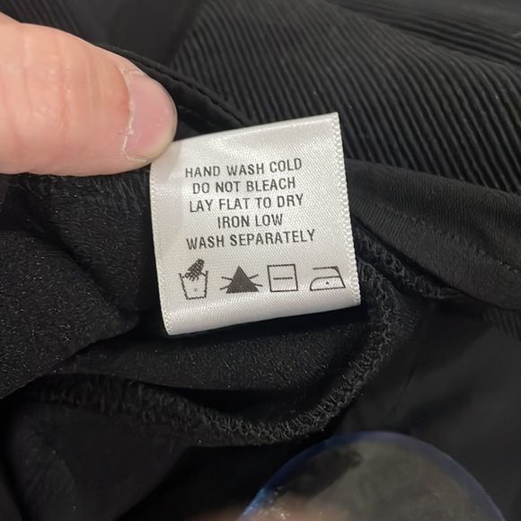 Tularosa size M black ribbed bodysuit with lace up front NEW - Picture 11 of 15